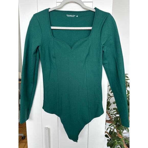 Abercrombie & Fitch Tops - Abercrombie Women's Soft Square Sweetheart Long Sleeve Bodysuit, M, NWOT